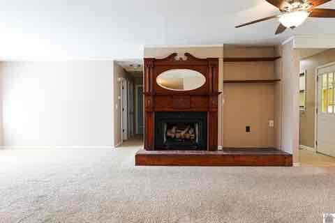 Foto del edificio - 5439 Tuck Rd