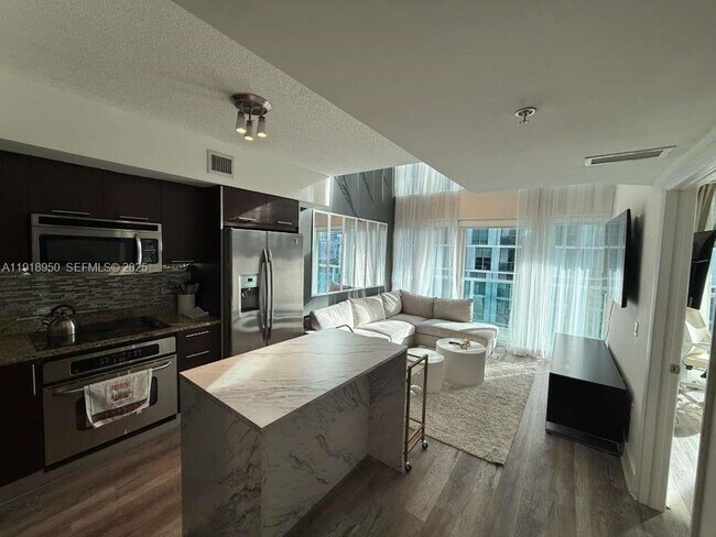 Foto del edificio - 41 SE 5th St