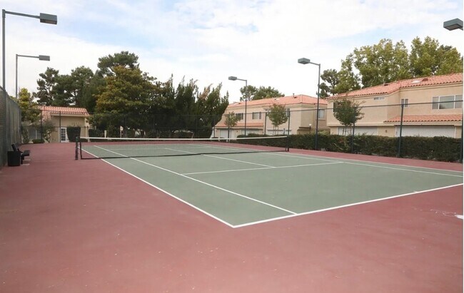 Foto del edificio - 43405 30th St W