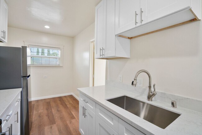 Foto del edificio - 3022-3028 Cedar St.