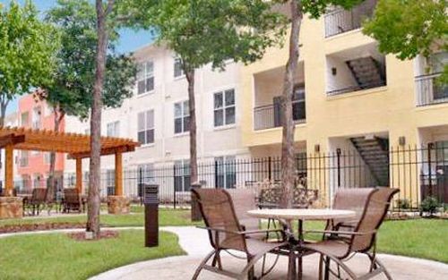 Building Photo - 1853 W Mockingbird Ln