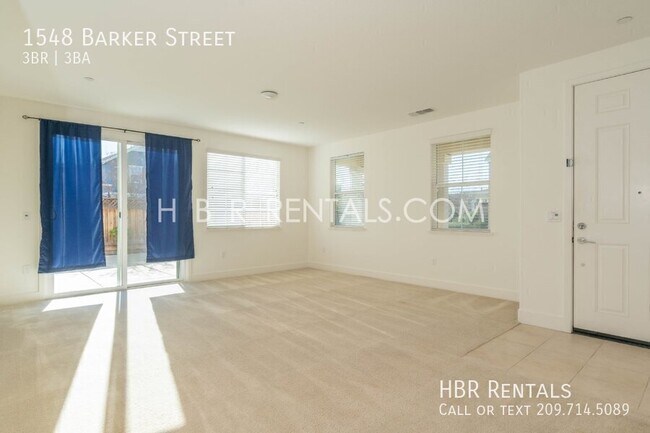 Foto del edificio - 1548 Barker St