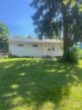 Building Photo - 4694 Kirby Ave