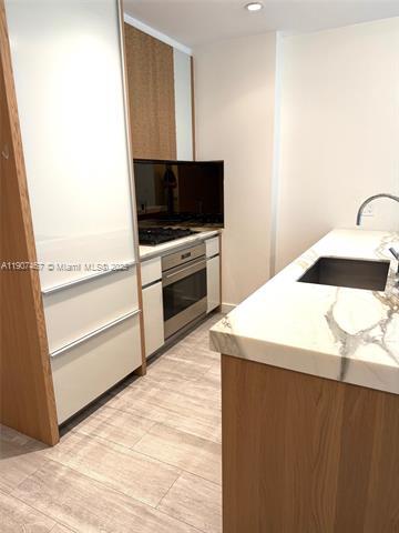 Foto del edificio - 2831 S Bayshore Dr