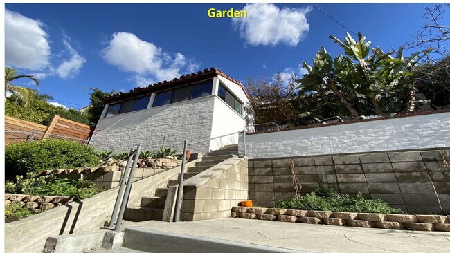 Building Photo - 4226 Newdale Dr