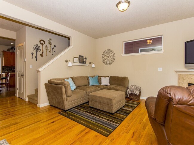 Foto del edificio - Great four bedroom home in Beaverton!