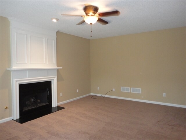Foto del edificio - 622 Keeneland Ter