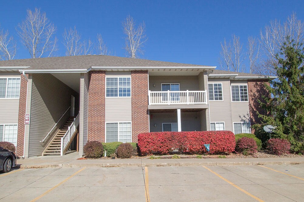 Primary Photo - 3800 Saddlebrook Pl
