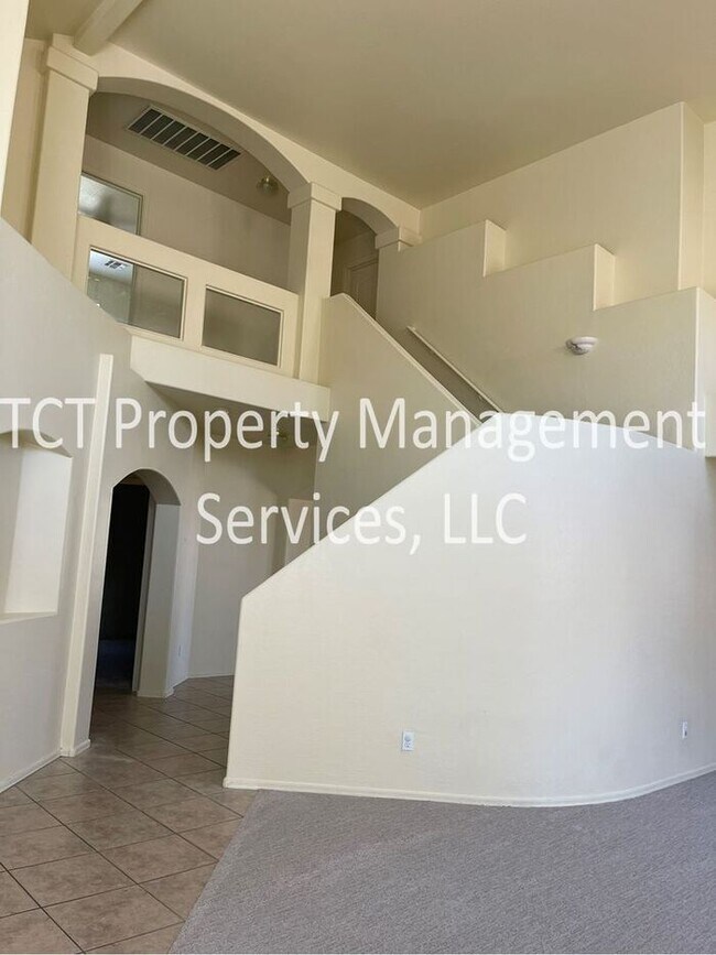 Foto del edificio - Gorgeous Home Now Available in Desirable L...