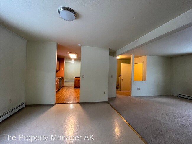 Foto del edificio - 3 br, 2.5 bath House - 1404 Hampstead Ave