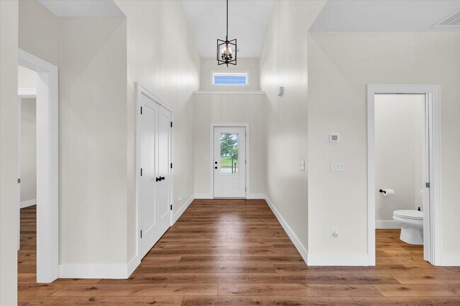 Building Photo - New Construction - 3 bed Ranch near Golf C...