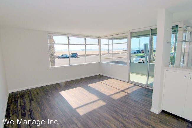 Building Photo - 5325 E Ocean Blvd