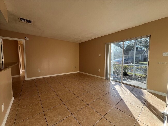 Foto del edificio - 3815 Bowline Cir