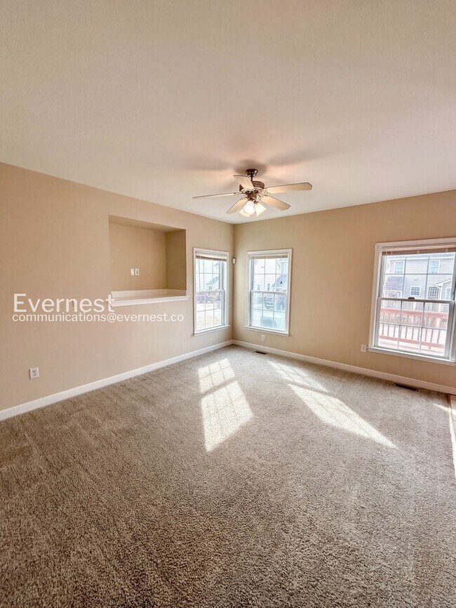 Foto del edificio - 1713 Jacquelin St