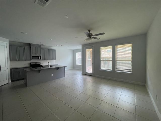 Foto del edificio - 538 Teton St