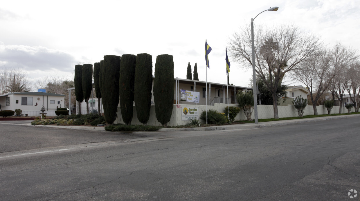 Foto del edificio - 1000 Windy Pass