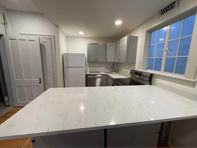 Kitchen - 14 2nd St