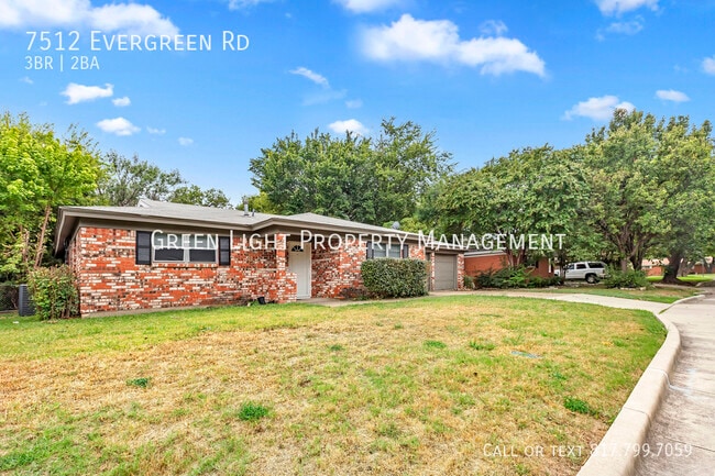 Building Photo - 7512 Evergreen Rd