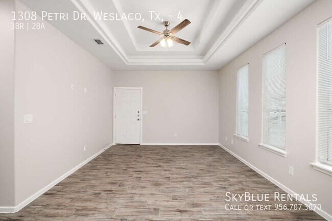 Building Photo - 1308 Petri Dr