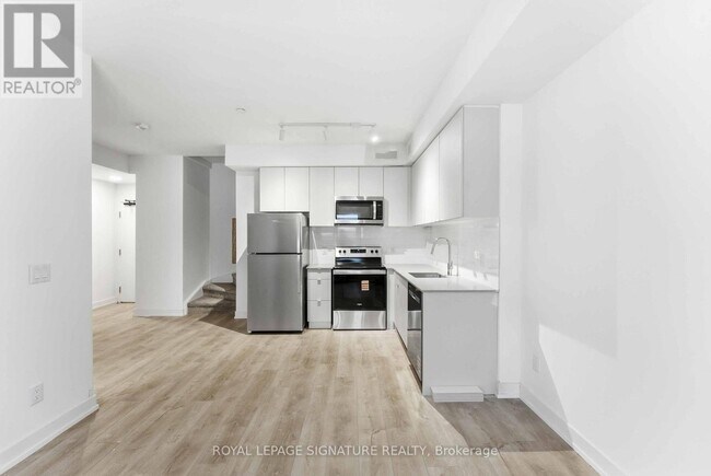 Photo du bâtiment - 16 Melbourne Ave