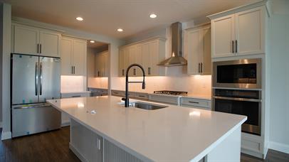 Foto del edificio - 12182 Eastmoor Dr