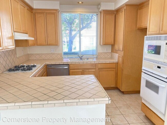 Foto del edificio - 3 br, 2.5 bath House - 5838 Chambertin Drive