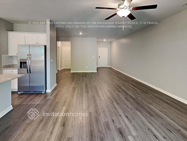 Foto del edificio - 113 Webster Cir
