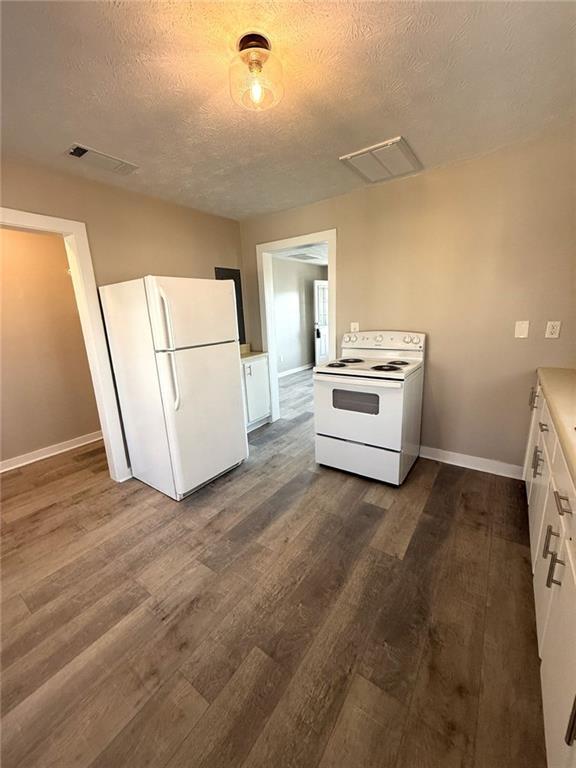 Building Photo - 343 Chastain Mill Rd