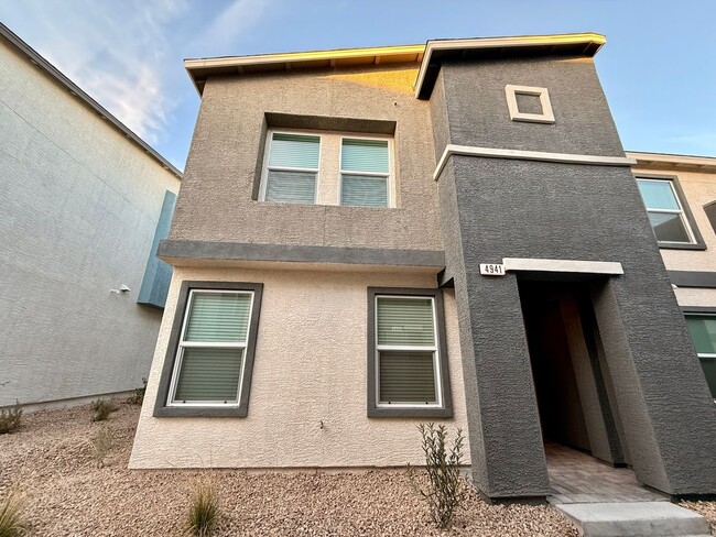 Building Photo - NEWLY BUILT ALL ELECTRIC 3 BED 2.5 BATH 2 ...