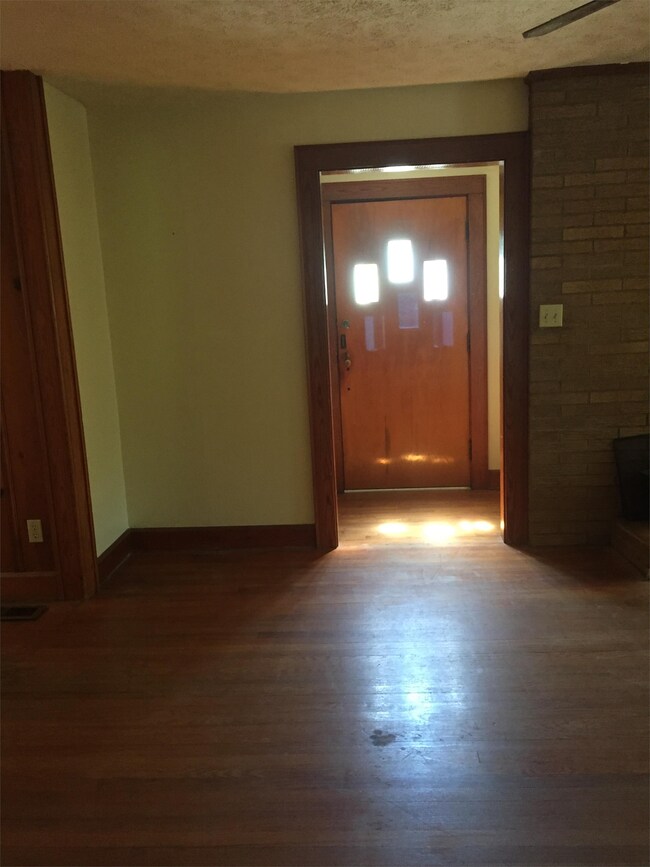 Foto del edificio - 2801 Wildwood Rd