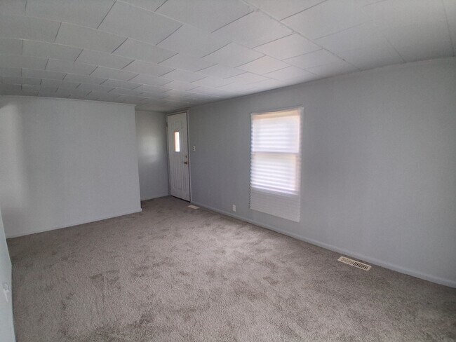 Foto del edificio - 913 Forrest St