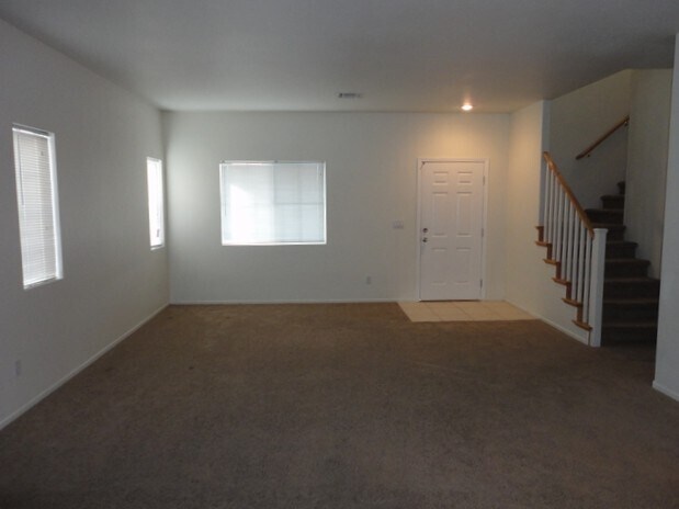 Foto del edificio - 6328 Sterling Ranch Way