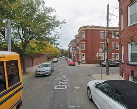 Building Photo - 40 Evergreen St