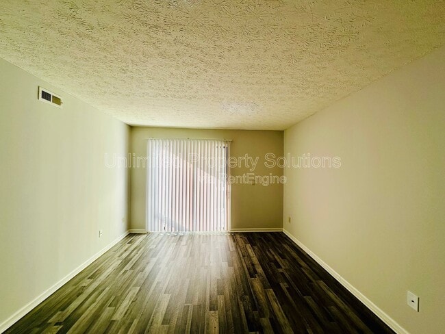 Photo - 215 Sunn Aire Ct Apartment