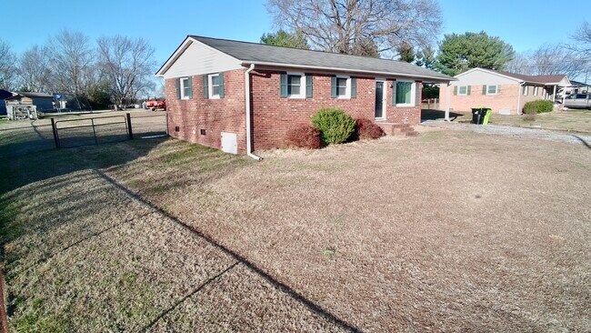 Foto del edificio - 3935 Elkton Trail