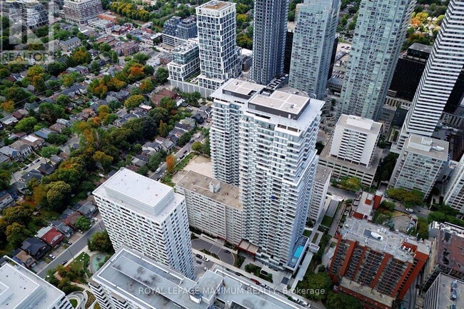 Building Photo - 50 Dunfield Ave