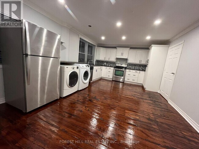 Building Photo - 1396 Leighland Rd