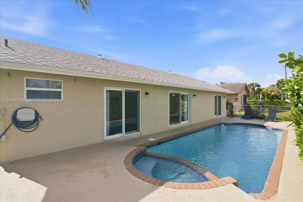 Photo - 9349 NW 47TH ST SUNRISE, FL 33351