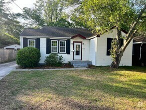 Building Photo - 2026 Morningside Dr