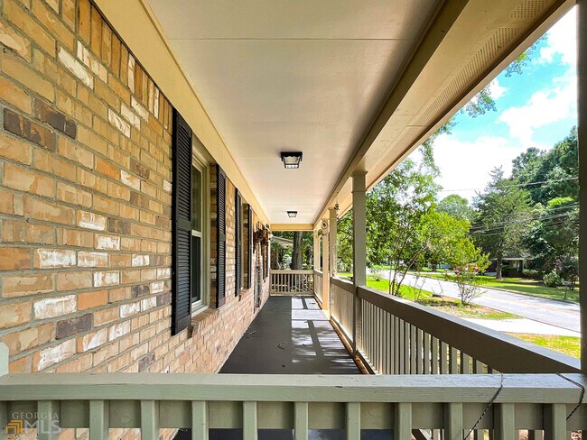 Foto del edificio - 1053 Mapp St