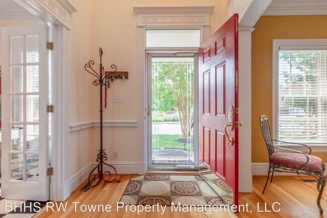 Foto del edificio - 5 br, 3.5 bath House - 2569 Lotus Creek Drive