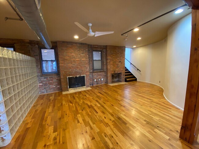 Foto del edificio - 404 Reading Rd