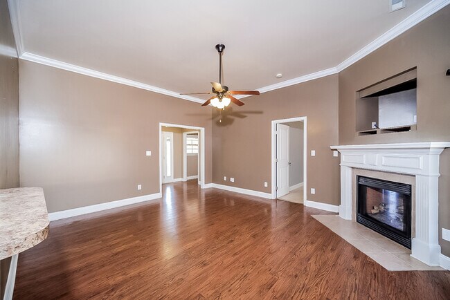 Building Photo - 204 Crab Orchard