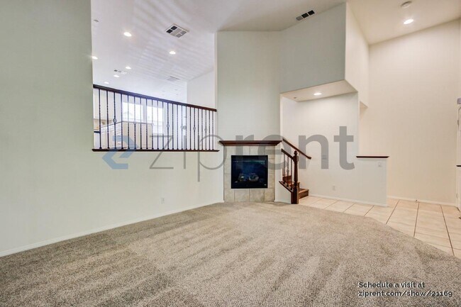 Foto del edificio - 39 Sheridan Ln