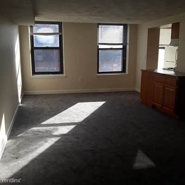 Foto del edificio - 386 Commercial Street