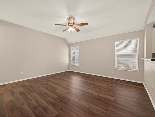 Building Photo - 2730 Morgensen Dr