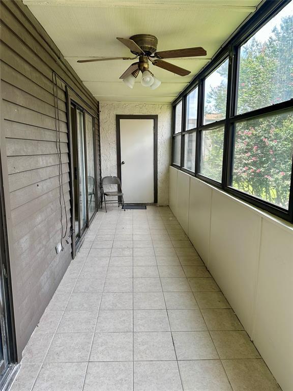 Foto del edificio - 3045 Walnut Bend Ln