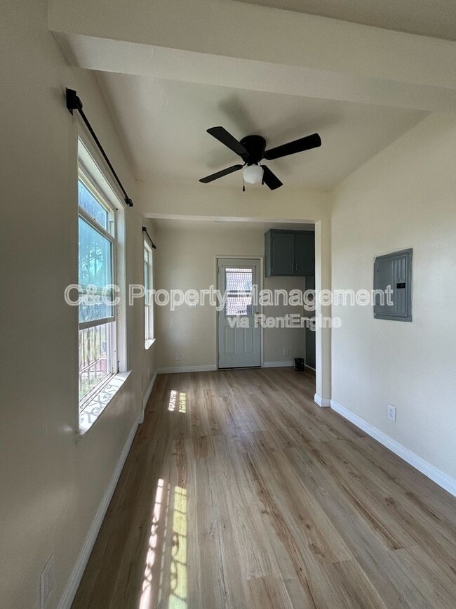 Foto del edificio - 505 W Laurel St