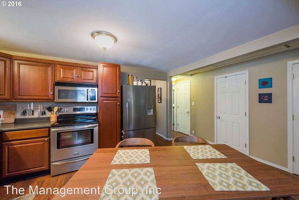 Primary Photo - 2 br, 1.5 bath House - 2318 E 16th Street