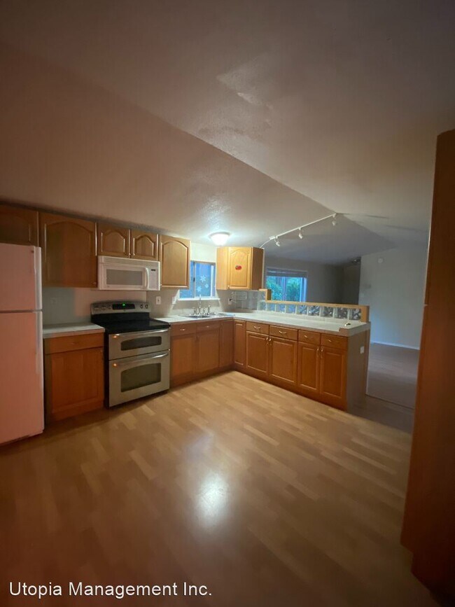 Building Photo - 2 br, 2 bath House - 6116 Poppy Court